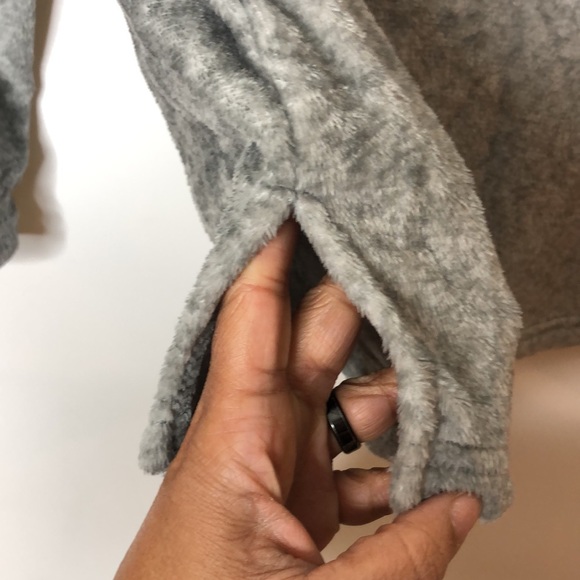 Charter Club Women's Red Heart Plaid Long Sleeve Fleece Stretch Top Size L Large - Picture 8 of 9